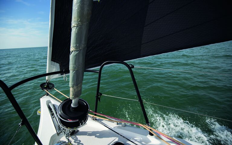 NEX emmagasineur flying sail furler profurl